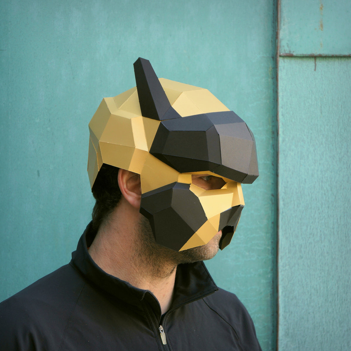 Pilot Helmet | Futuristic Geometric DIY Paper Template | PDF Download - Wintercroft-Mask